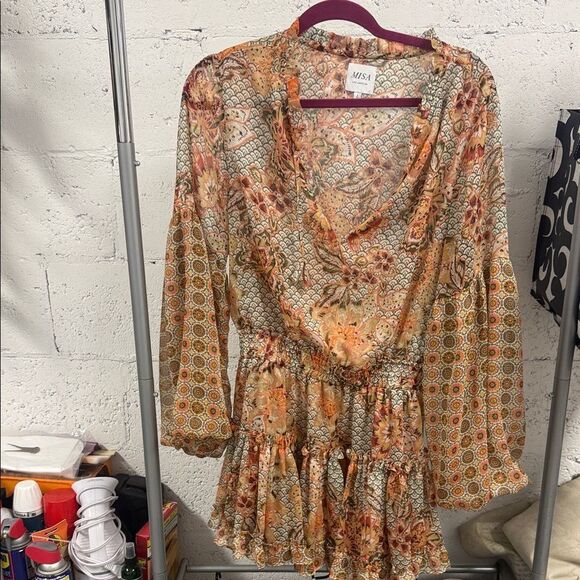 Misa Los Angeles Dresses & Skirts - Floral Patterned Dress with Ruffle Hem MISA Los Angeles Long Sleeve Dress Large
